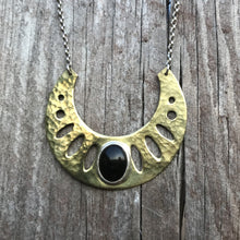 Load image into Gallery viewer, Onyx Geometric Necklace