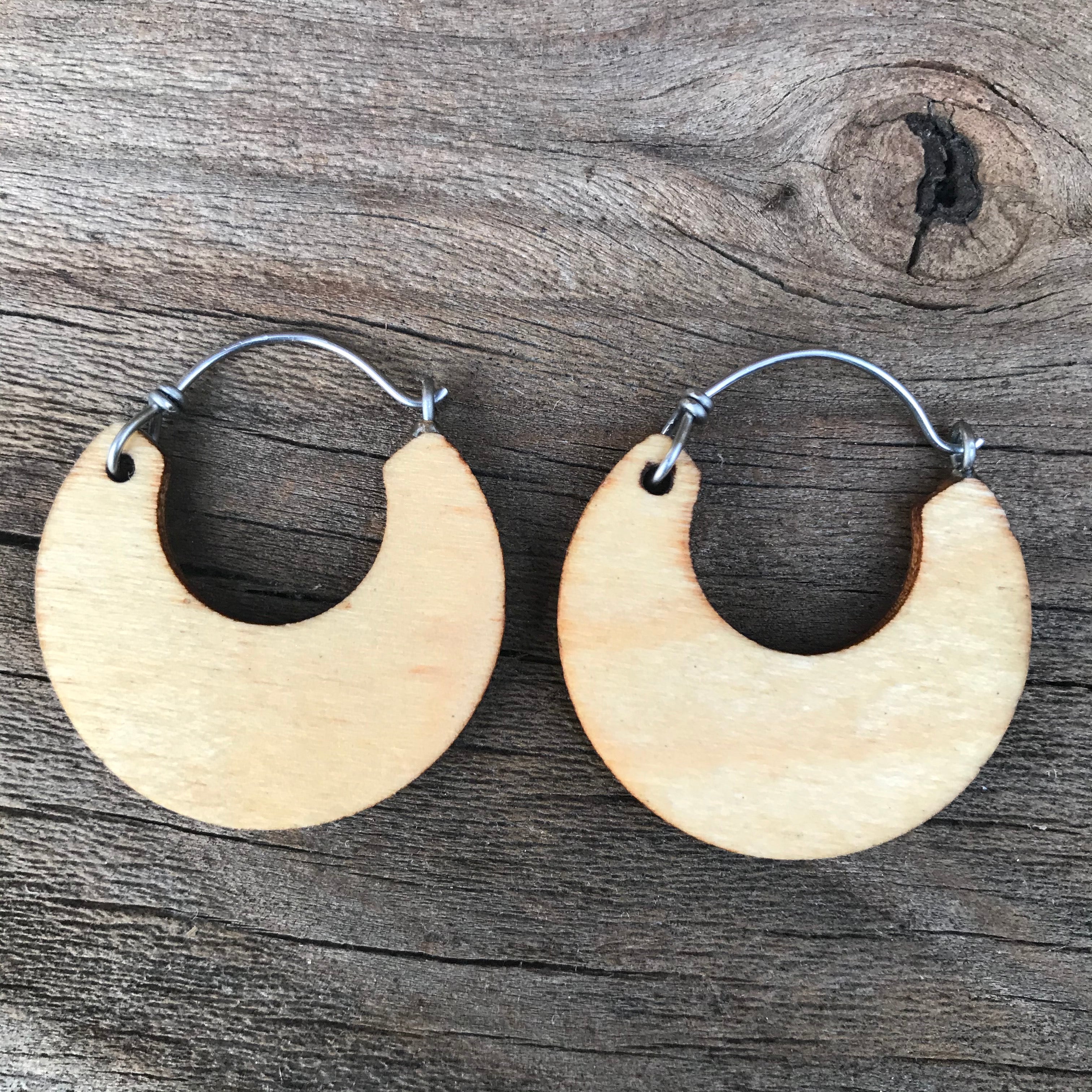 su HA wood ball hoop earrings えんじゅ K18 Wood ball – su Ha