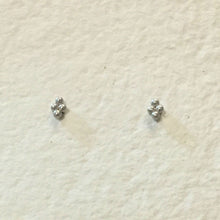 Load image into Gallery viewer, Diamond Stud Earring - Shiny